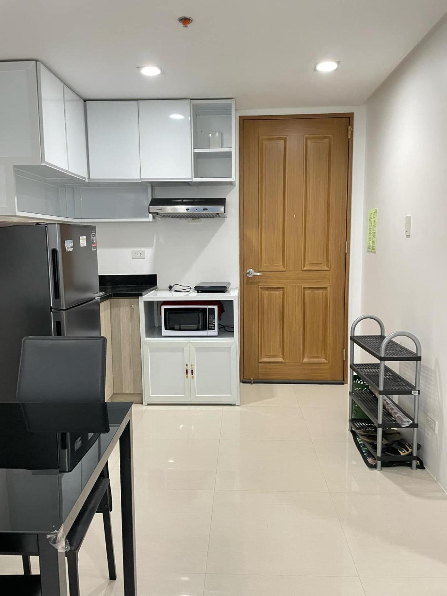 1 Bedroom Unit At One Pontefino Tower Batangas Exterior foto